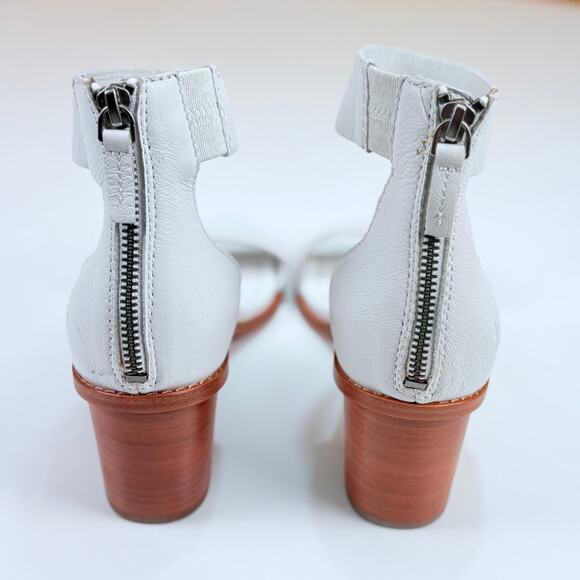 Frye BRIELLE Back Zip Ankle Block Heel Leather Sandals in White 9 M NWOB $349 - Picture 10 of 15